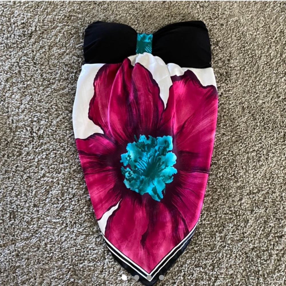 love culture top padded cups for your boobies Sz:S